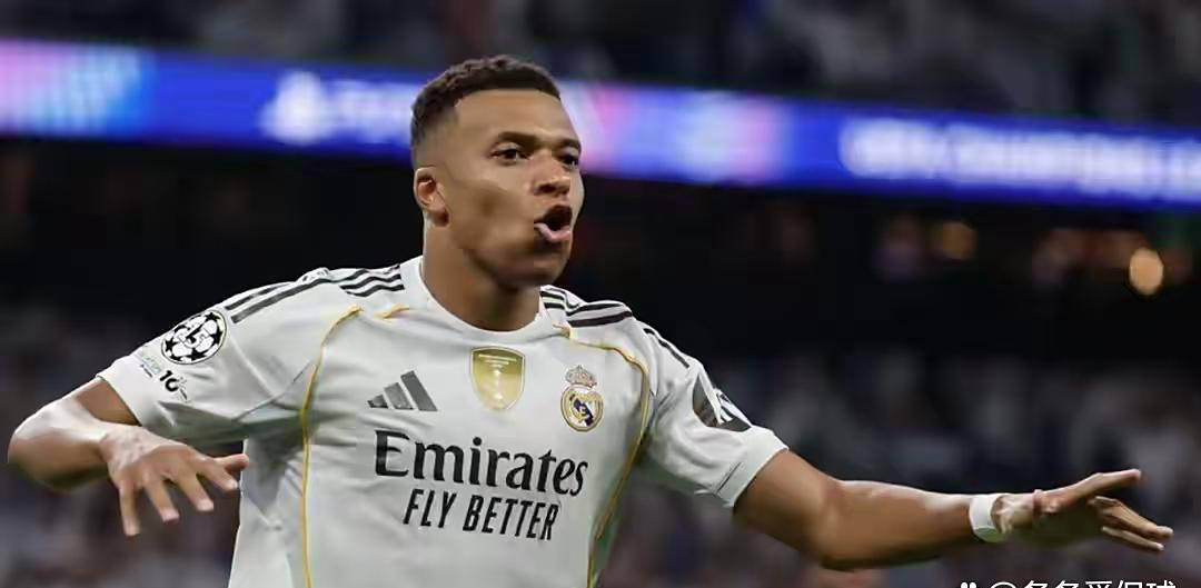 阿隆索果断调整！巨星维尼修斯或被高价出售，告别伯纳乌